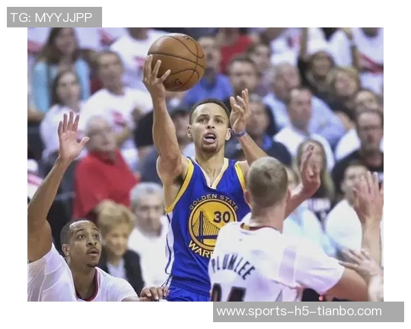 开拓者赛季前三战完胜勇士创队史自02-03赛季以来新纪录